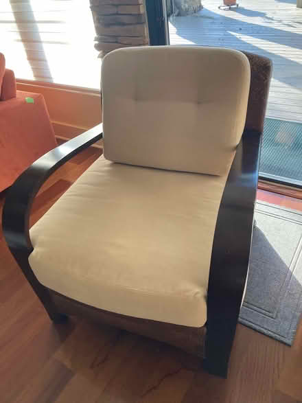 Photo of free Lounge Chair (Robb & Stucky) (Safety Harbor) #1