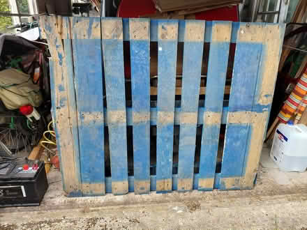 Photo of free Pallet (Brantham CO11) #1