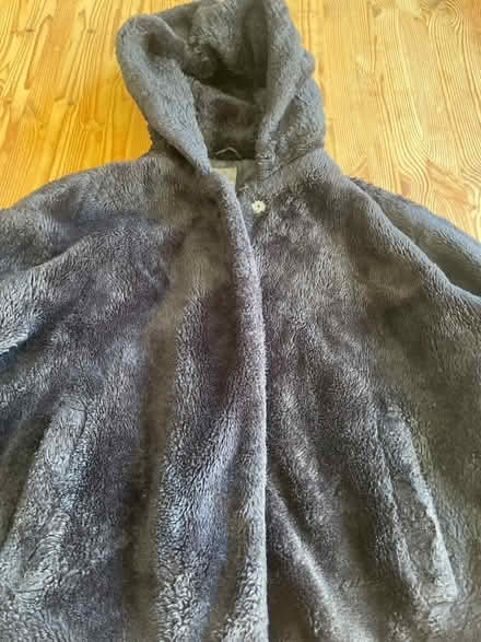 Photo of free Fake fur coat size L (DE7) #1