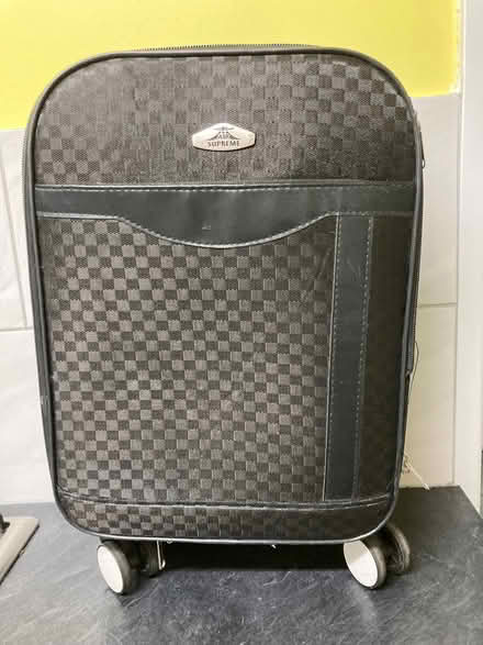 Photo of free Suitcases (damaged/broken handles) (B71 West Bromwich) #1