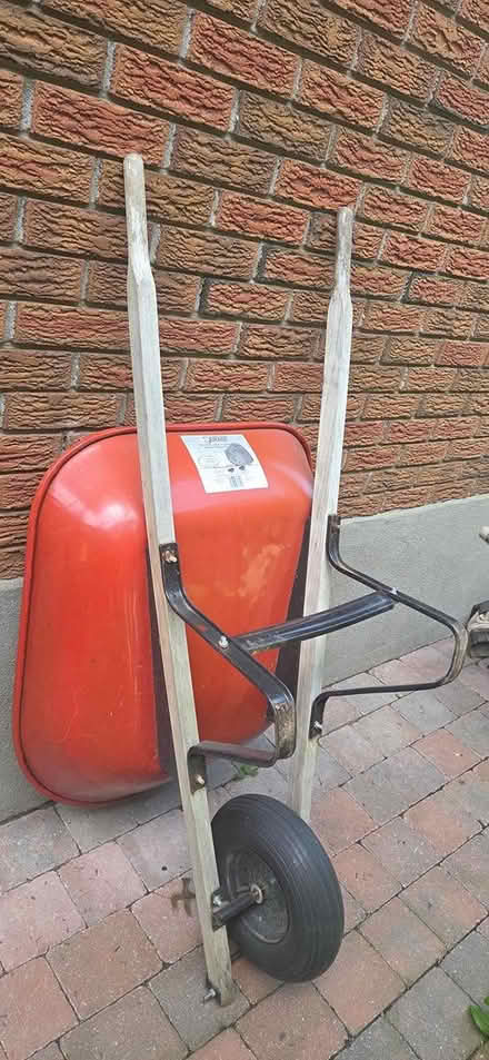 Photo of free Garden Wheelbarrow (Near Algonquin College) #1