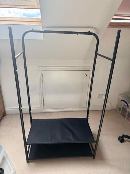 Photo of free Clothes rail (EN2) #1