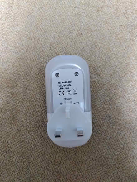 Photo of free LED Night Light (Whitehill EH22) #2