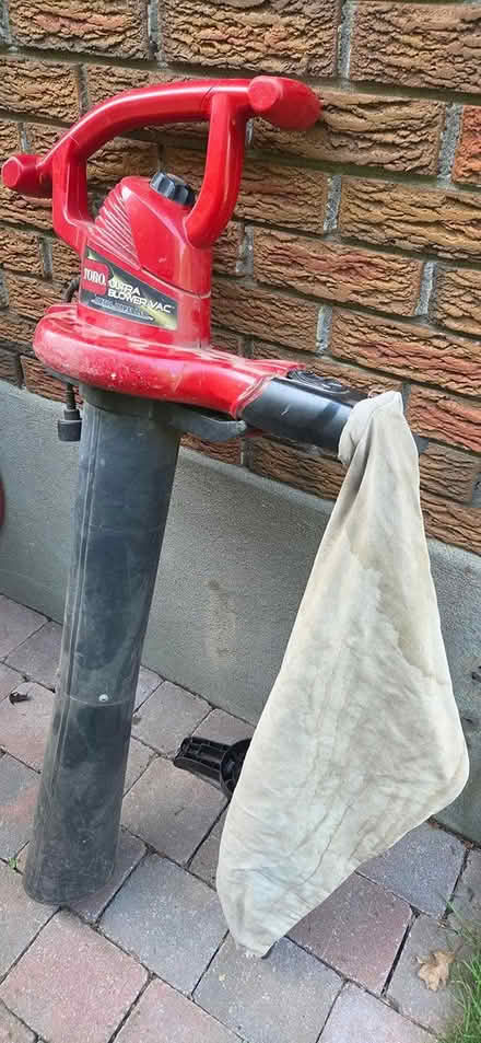 Photo of free Toro Leaf Blower (Near Algonquin College) #1