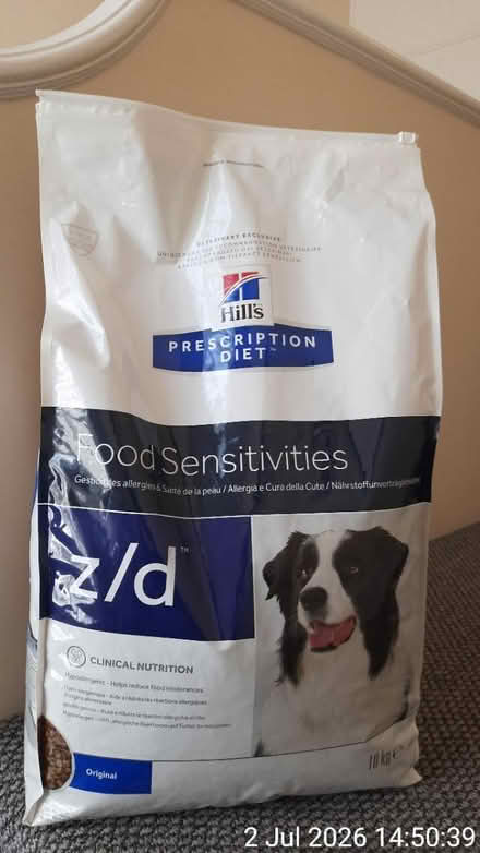 Photo of free 10kg EXPIRED dry dog food for foxes (Edgwarebury Lane) #1