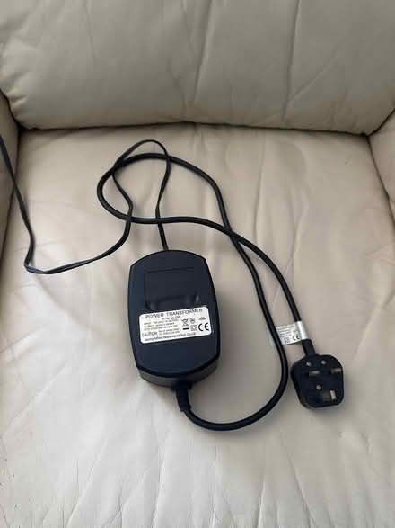 Photo of free Leather electric recliner chair (Hertford SG13) #4