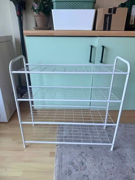 Photo of free Shoe rack (EN2) #1