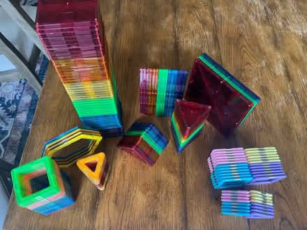 Photo of free 236 Piece Set of Kids Magnet Tiles (Wilshire and La Cienega) #4