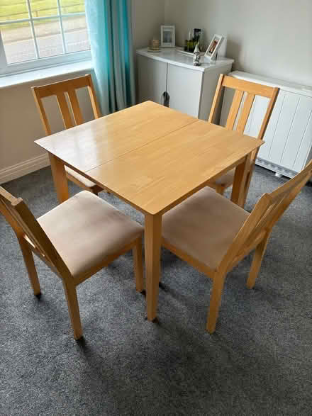 Photo of free Dining table & chairs (Cleveleys FY5) #1