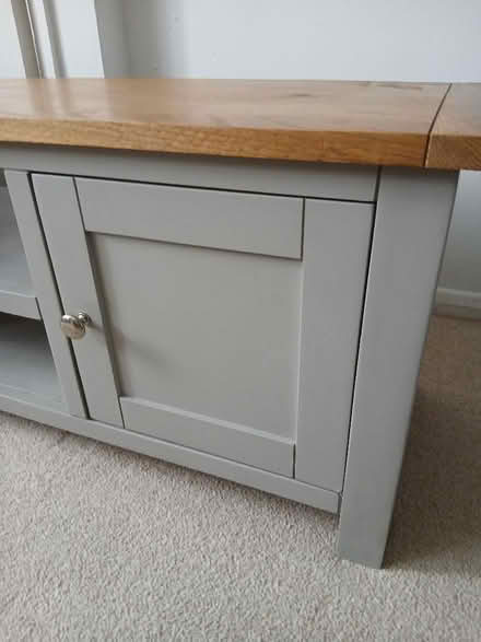 Photo of free TV stand (Sinfin DE24) #4