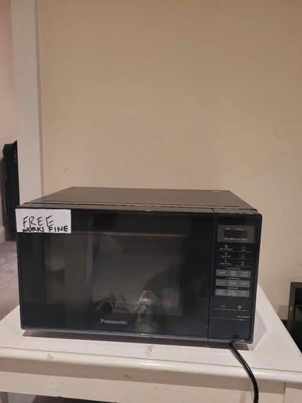 Photo of free Microwave (W5) #1