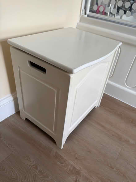 Photo of free Laundry box (Hillingdon UB8) #2