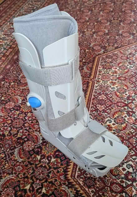 Photo of free 2 orthopaedic boots, used but in good condition (Ramsgate CT11) #3