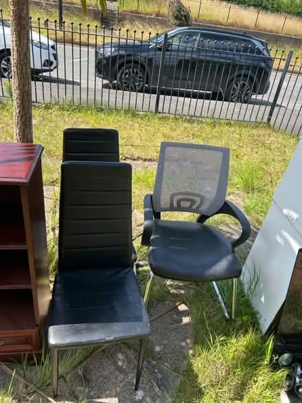 Photo of free Household items (S2) #4