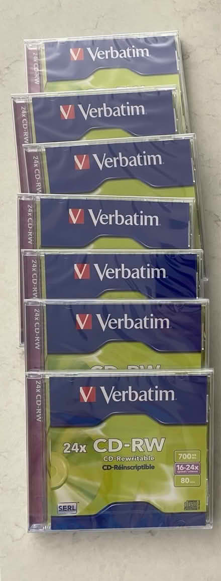 Photo of free 7 CD-Rewritable (SE10) #1