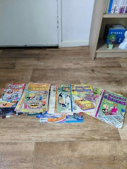 Photo of free Big pile of American comics (Rowner PO13) #1