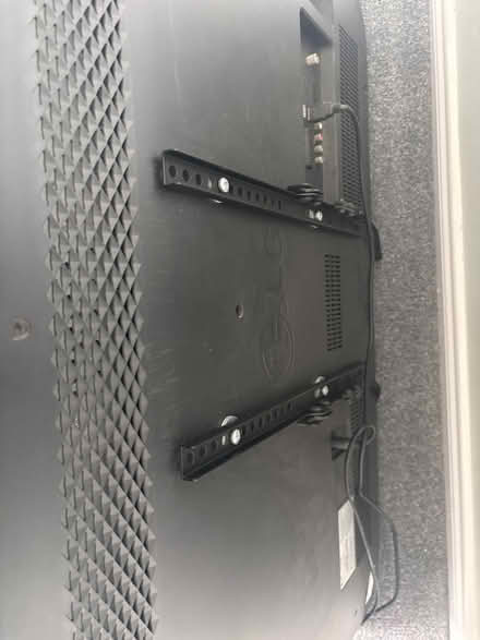 Photo of free 42” lg tv (G74) #2
