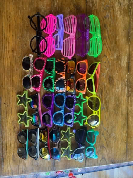 Photo of free Kids Party Favor Pack (Wilshire and La Cienega) #1