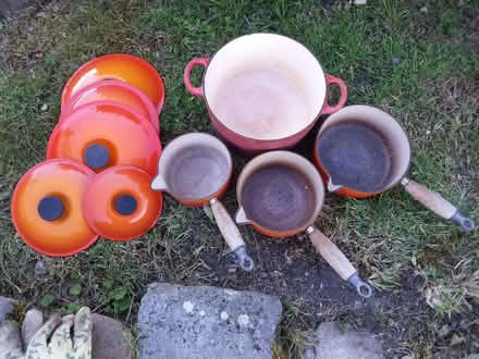 Photo of free Le Creuset (Selattyn SY10) #2
