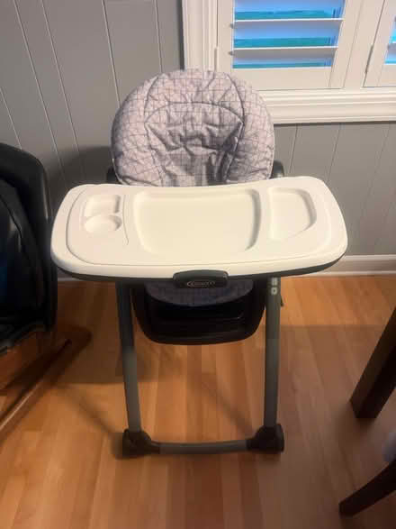 Photo of free Graco High Chair (Mundelein IL) #2