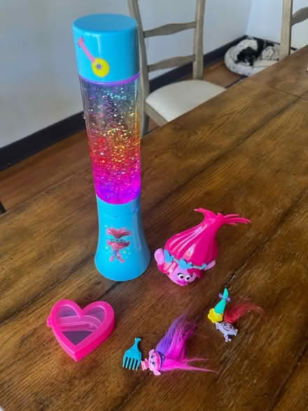 Photo of free Trolls Nightlights, Glasses, Dolls (Wilshire and La Cienega) #1