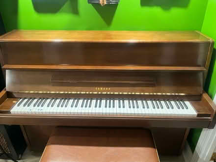 Photo of free Yamaha Upright Piano (Cleveland Park) #4