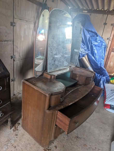 Photo of free Old chest of drawers for restoration (Sawley NG10) #3