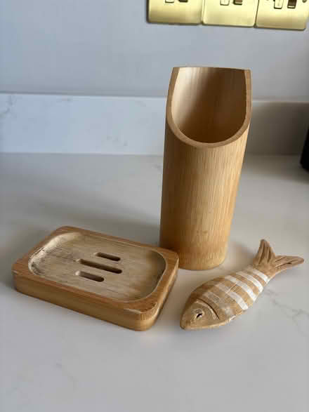 Photo of free Wooden home accessories (BR3) #1