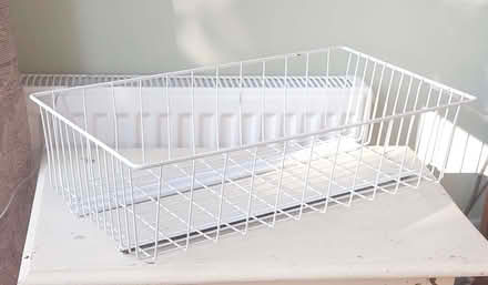 Photo of free white wire basket (Oswestry SY11) #1