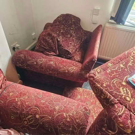 Photo of free sofa and matching chairs (Chapel Allerton LS8) #3