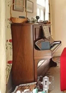 Photo of free Piano (Stone ST15) #2