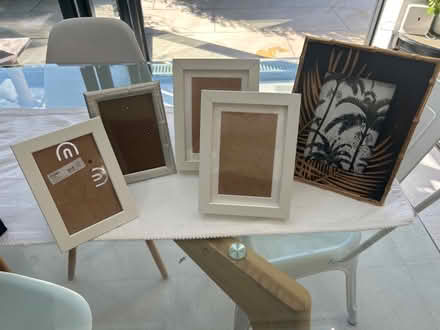 Photo of free 5 Photo Frames (Southend SS9) #1