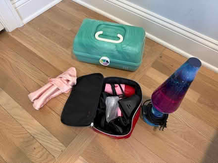 Photo of free Girls Vanity Items - Caboodle, etc (Corner - Woodland / Crestview) #1
