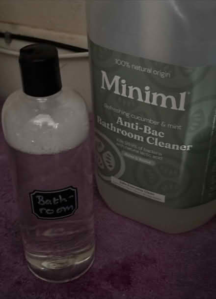 Photo of free Miniml bathroom cleaner 450ml (DA8) #1
