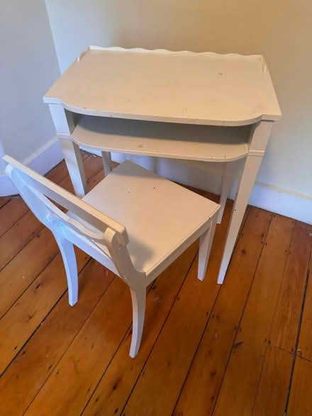 Photo of free Make up table and chair (Weston) #1
