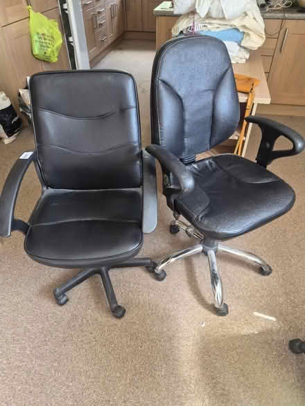 Photo of free Pair leather effect office chairs (SY5) #4
