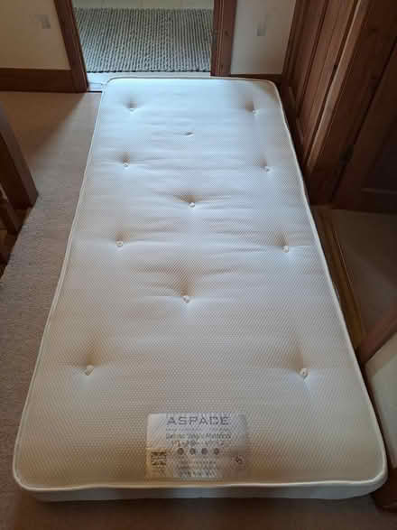 Photo of free Single bed (Leigh Dawes Green RH2) #3