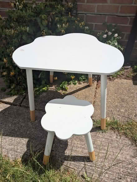Photo of free Child's cloud table and stool (Comeytrowe CP TA1) #1