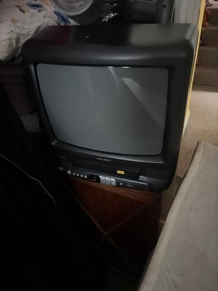 Photo of free Tv with built in VHS (Nomansland SP5) #1