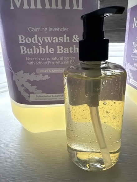 Photo of free Miniml body wash+bubblebath 250ml (DA8) #1