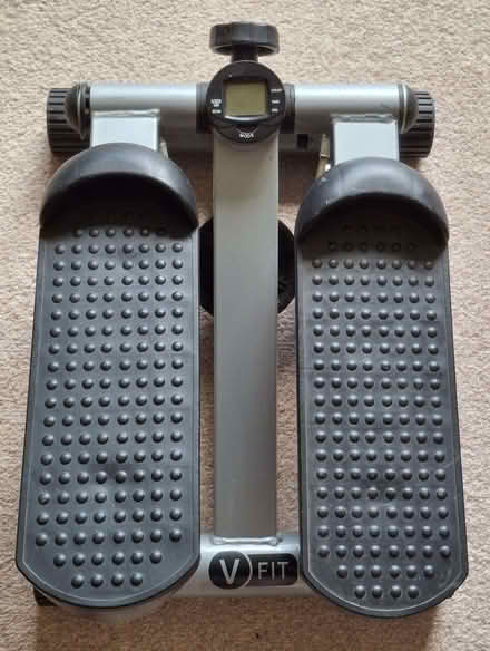 Photo of free Step Exerciser (Caldecott OX14) #1