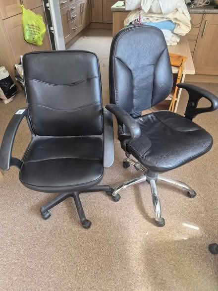 Photo of free Pair leather effect office chairs (SY5) #3