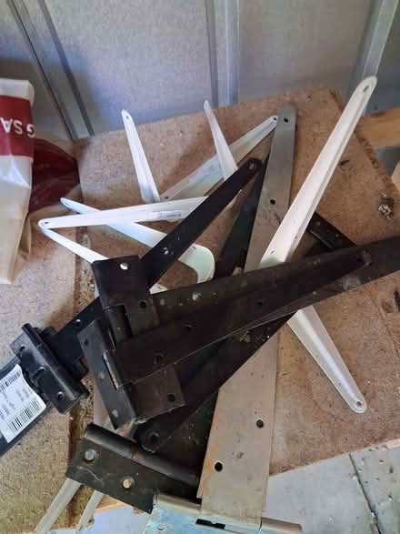 Photo of free Joist hangers/ tee hinges (Brownsover CV21) #1