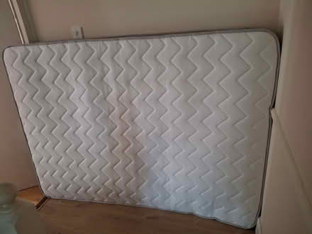 Photo of free Double Mattress – Like New (Beckton Park (E6)) #4