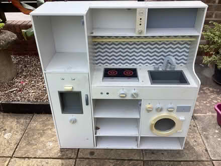 Photo of free Childs Play Kitchen (Upton CH49) #1