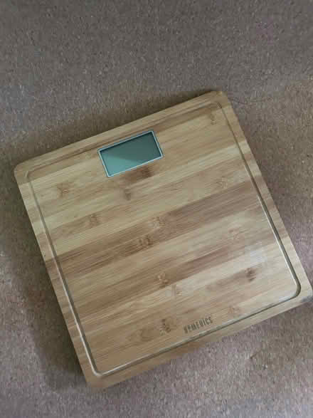 Photo of free Bathroom Scale (20 mins East of Pittsfield) #1