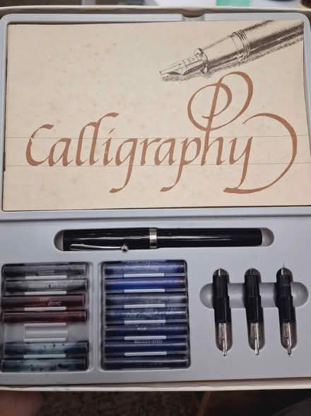 Photo of Sheaffer caligraphy pen (Monrovia) #1