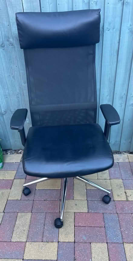 Photo of free Office chair (Leeds (LS9)) #1