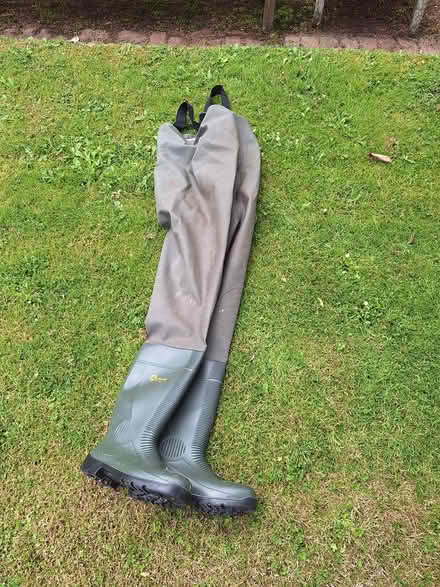 Photo of free Men's Waders (Thackthwaite) #1