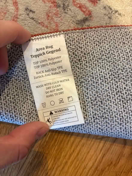 Photo of free Rug (SW11) #1